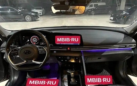 Hyundai Elantra, 2021 год, 1 082 000 рублей, 12 фотография