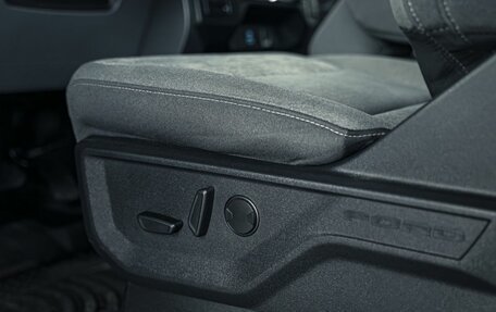 Ford F-150, 2021 год, 6 200 000 рублей, 24 фотография
