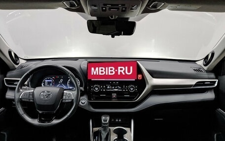 Toyota Highlander, 2024 год, 5 100 000 рублей, 14 фотография