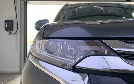 Mitsubishi Outlander III рестайлинг 3, 2018 год, 1 980 000 рублей, 21 фотография
