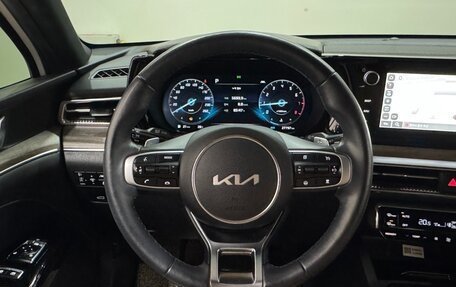 KIA K5, 2022 год, 2 400 000 рублей, 8 фотография