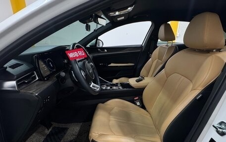 KIA K5, 2022 год, 2 400 000 рублей, 6 фотография