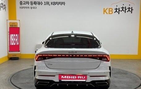 KIA K5, 2022 год, 2 400 000 рублей, 5 фотография