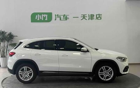 Mercedes-Benz GLA, 2022 год, 2 500 000 рублей, 4 фотография