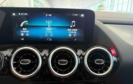Mercedes-Benz GLA, 2022 год, 2 500 000 рублей, 12 фотография