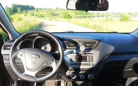 KIA Rio III рестайлинг, 2017 год, 1 385 000 рублей, 9 фотография