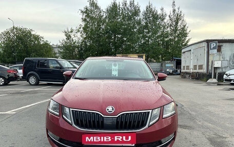 Skoda Octavia, 2018 год, 1 799 000 рублей, 2 фотография