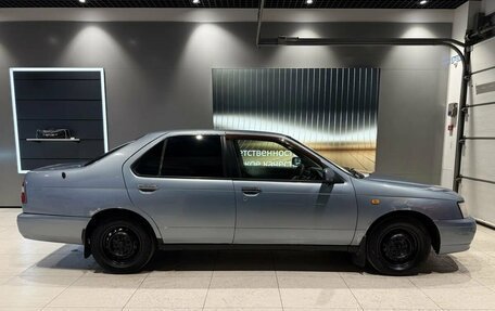 Nissan Bluebird XI, 2001 год, 240 000 рублей, 5 фотография