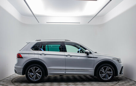 Volkswagen Tiguan II, 2021 год, 4 290 000 рублей, 4 фотография