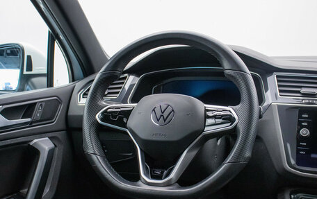 Volkswagen Tiguan II, 2021 год, 4 290 000 рублей, 16 фотография