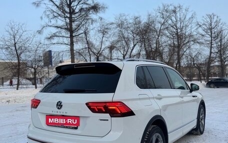 Volkswagen Tiguan II, 2021 год, 3 350 000 рублей, 12 фотография