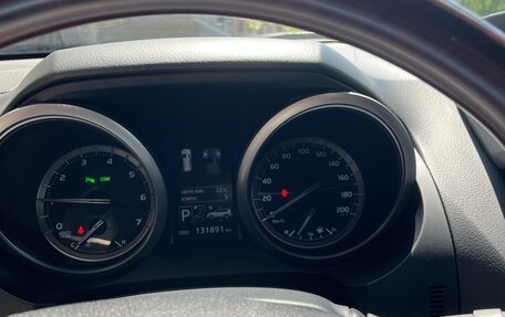 Toyota Land Cruiser Prado 150 рестайлинг 2, 2016 год, 3 750 000 рублей, 14 фотография