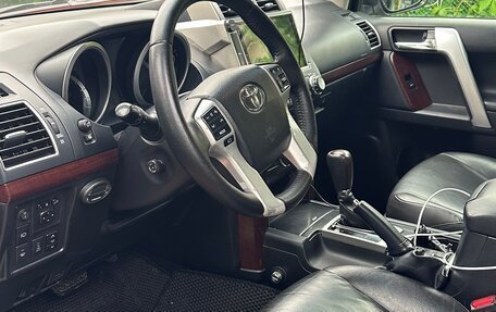 Toyota Land Cruiser Prado 150 рестайлинг 2, 2014 год, 3 490 000 рублей, 6 фотография