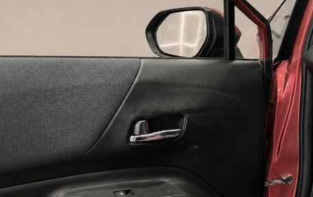 Toyota Sienta II, 2017 год, 1 295 000 рублей, 17 фотография
