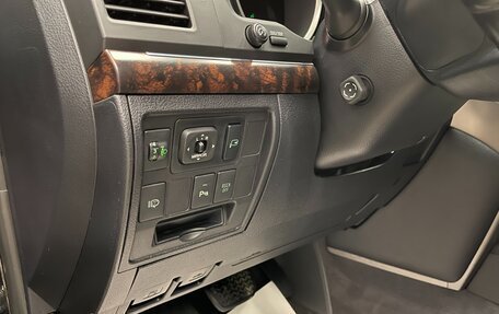 Toyota Land Cruiser 200, 2008 год, 3 200 000 рублей, 13 фотография