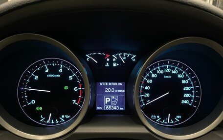 Toyota Land Cruiser 200, 2008 год, 3 200 000 рублей, 25 фотография