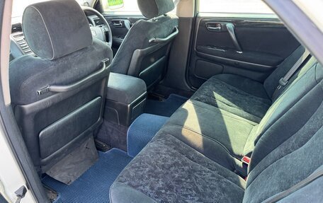 Toyota Crown, 2002 год, 450 000 рублей, 36 фотография