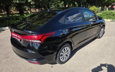Hyundai Solaris II рестайлинг, 2020 год, 1 630 000 рублей, 4 фотография
