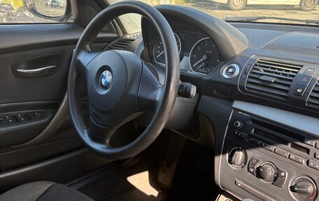 BMW 1 серия, 2011 год, 620 000 рублей, 18 фотография