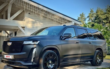 Cadillac Escalade V, 2023 год, 11 750 000 рублей, 3 фотография