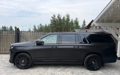Cadillac Escalade V, 2023 год, 11 750 000 рублей, 7 фотография