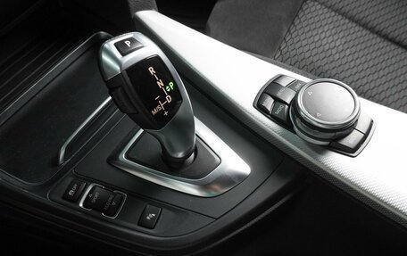 BMW 3 серия, 2015 год, 2 069 000 рублей, 15 фотография