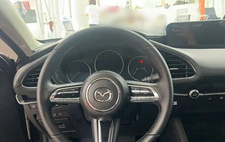 Mazda 3, 2023 год, 1 590 000 рублей, 12 фотография
