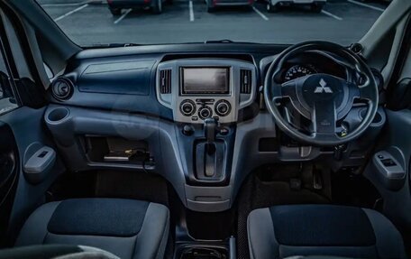 Mitsubishi Delica D:3, 2016 год, 1 295 000 рублей, 6 фотография