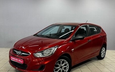 Hyundai Solaris II рестайлинг, 2011 год, 660 000 рублей, 1 фотография