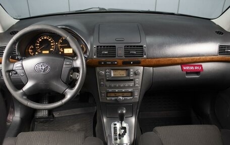 Toyota Avensis III рестайлинг, 2007 год, 871 000 рублей, 5 фотография