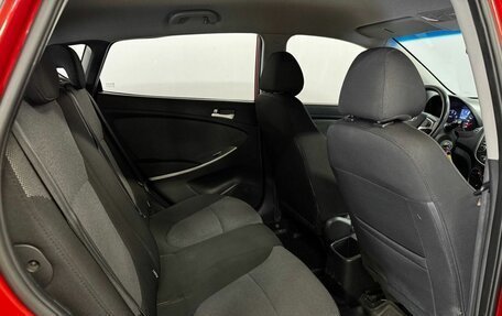 Hyundai Solaris II рестайлинг, 2011 год, 660 000 рублей, 12 фотография