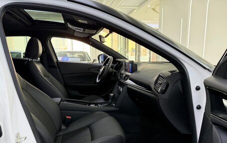 Mazda CX-4, 2022 год, 1 835 000 рублей, 10 фотография