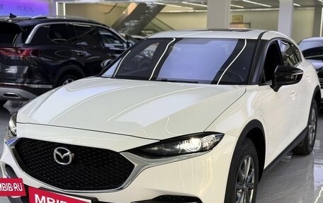 Mazda CX-4, 2022 год, 1 835 000 рублей, 3 фотография