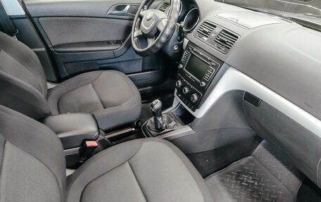 Skoda Yeti I рестайлинг, 2012 год, 582 887 рублей, 13 фотография
