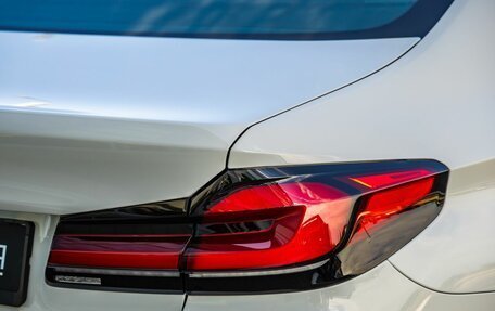 BMW 5 серия, 2022 год, 5 678 000 рублей, 11 фотография