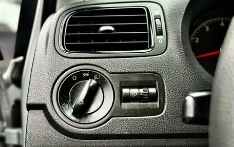 Volkswagen Polo VI (EU Market), 2013 год, 770 000 рублей, 10 фотография