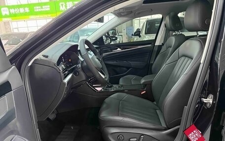 Volkswagen Passat B8 рестайлинг, 2022 год, 1 800 000 рублей, 11 фотография