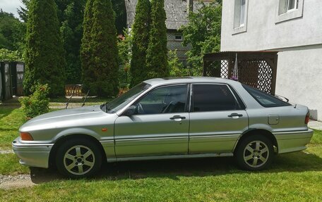 Mitsubishi Galant VIII, 1989 год, 160 000 рублей, 1 фотография