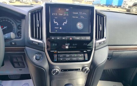 Toyota Land Cruiser 200, 2019 год, 7 950 000 рублей, 14 фотография