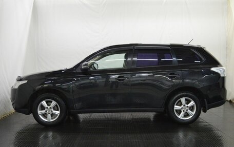 Mitsubishi Outlander III рестайлинг 3, 2014 год, 860 000 рублей, 8 фотография