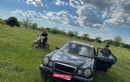 Mercedes-Benz E-Класс, 1998 год, 300 005 рублей, 5 фотография