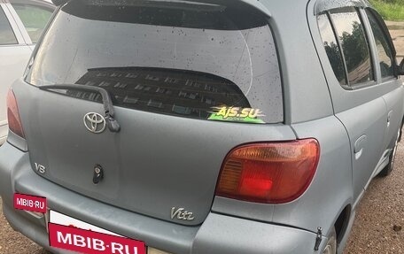 Toyota Vitz, 2000 год, 380 000 рублей, 6 фотография