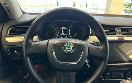Skoda Superb III рестайлинг, 2010 год, 850 000 рублей, 7 фотография