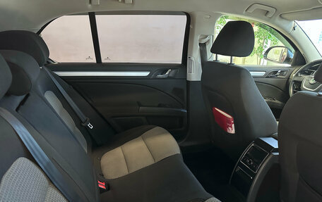 Skoda Superb III рестайлинг, 2010 год, 850 000 рублей, 10 фотография