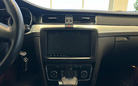 Skoda Superb III рестайлинг, 2010 год, 850 000 рублей, 12 фотография