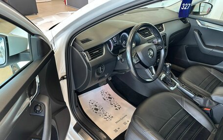 Skoda Octavia, 2018 год, 1 999 000 рублей, 10 фотография