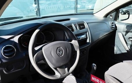 Renault Logan II, 2016 год, 745 000 рублей, 14 фотография