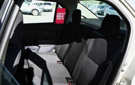 Renault Logan II, 2016 год, 745 000 рублей, 16 фотография