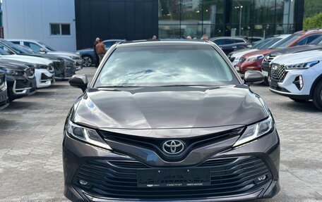 Toyota Camry, 2019 год, 2 699 000 рублей, 10 фотография