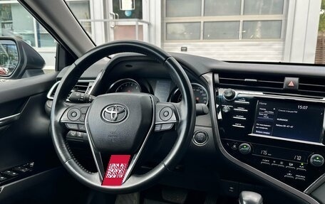 Toyota Camry, 2019 год, 2 699 000 рублей, 23 фотография